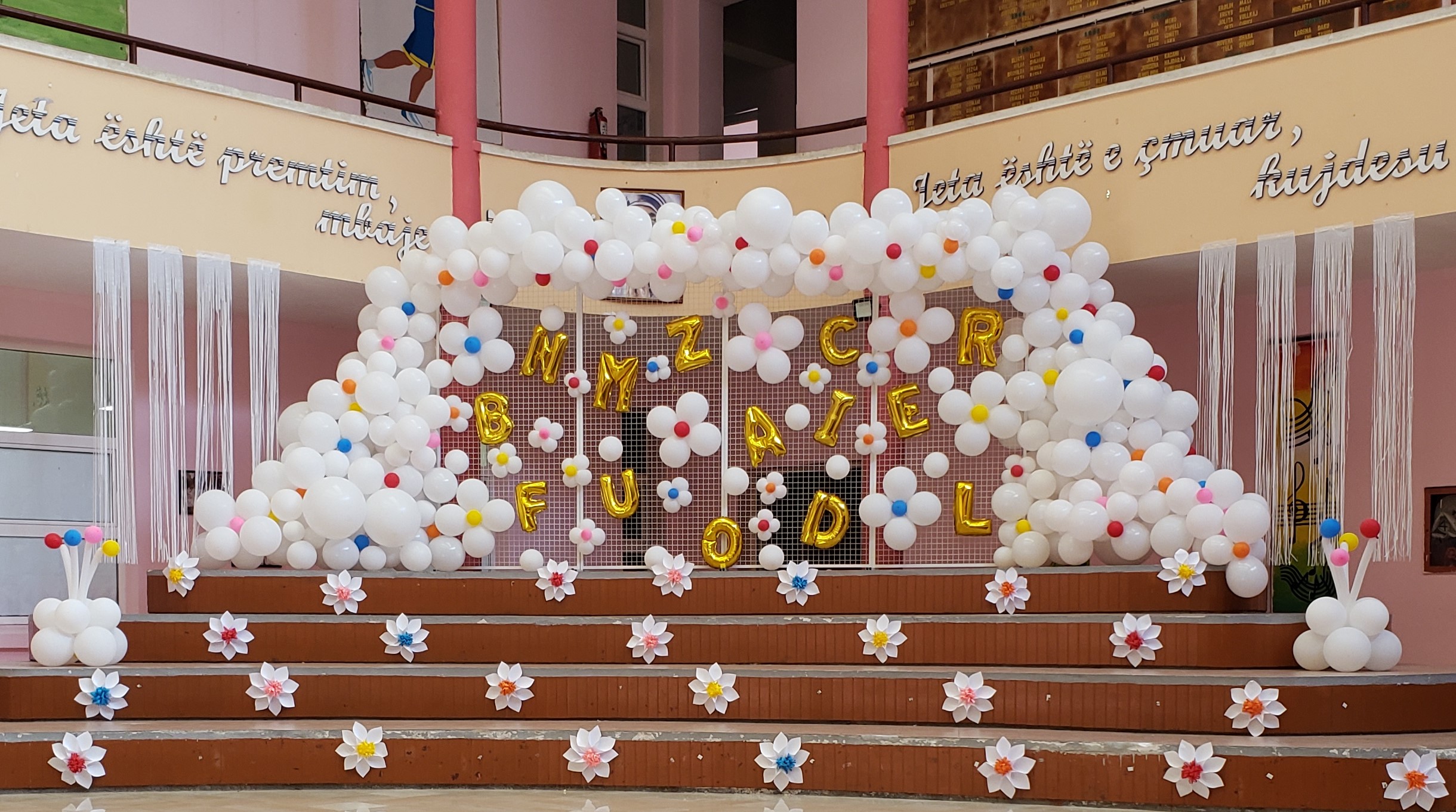 Festa e Abetares 📘✨