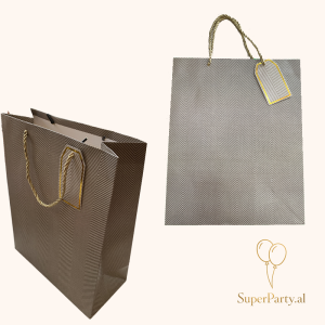Çantë Kartoni për dhurata.  32×26×12 cm