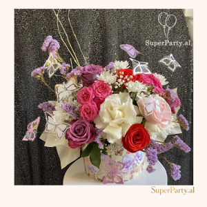 Lule  natyrale në kompozim.